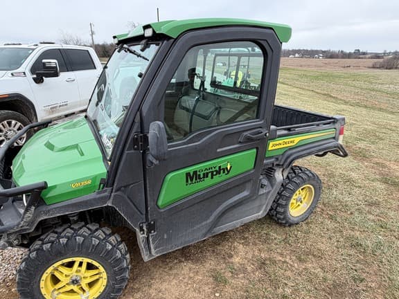 Image of John Deere XUV 835R equipment image 4