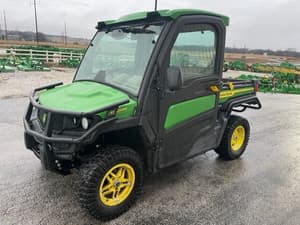 2023 John Deere XUV 835R Image