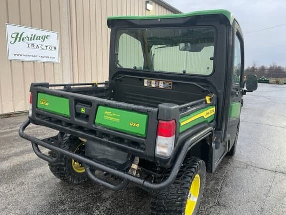 Image of John Deere XUV 835R equipment image 2