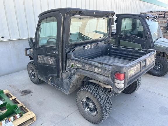 Image of John Deere XUV 835R equipment image 3