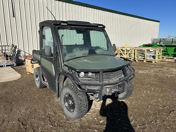 Image of John Deere XUV 835R equipment image 1