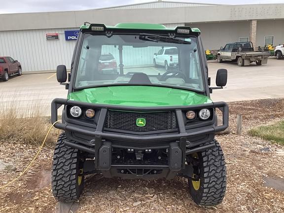 Image of John Deere XUV 835R equipment image 3