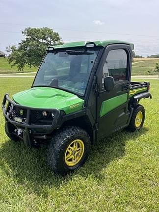 Image of John Deere XUV 835R Primary image