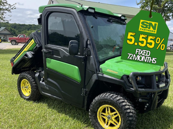 Image of John Deere XUV 835R Primary image