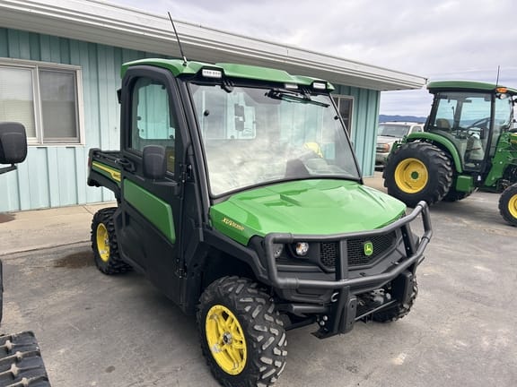 2023 John Deere XUV 835R Equipment Image0