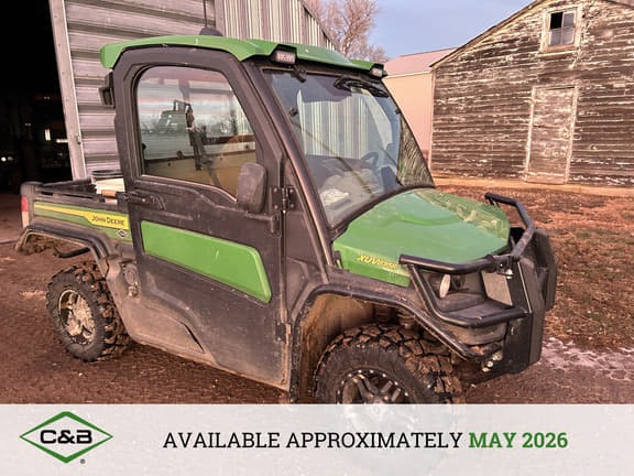 Image of John Deere XUV 835R Primary image