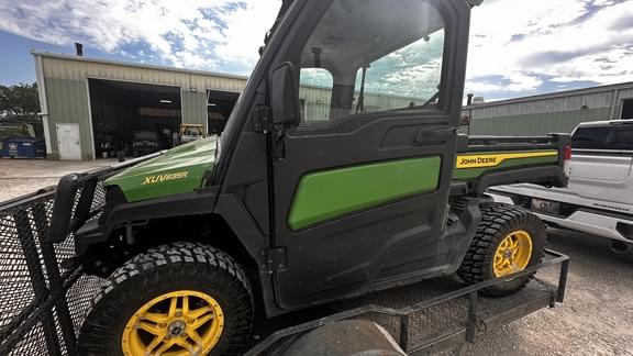 Image of John Deere XUV 835R equipment image 3