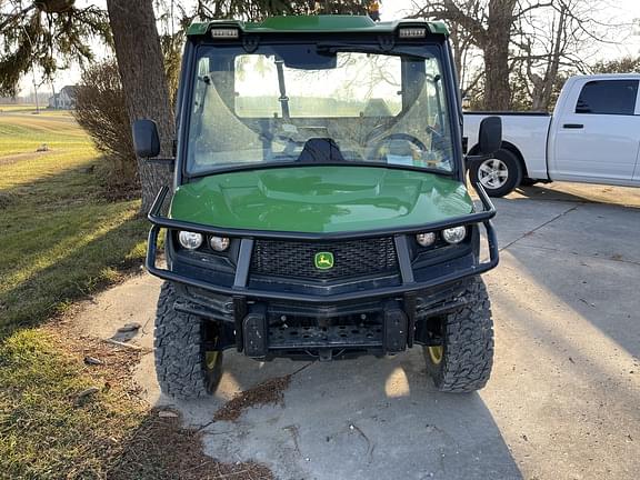 Image of John Deere XUV 835R equipment image 4