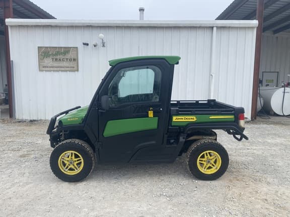 Image of John Deere XUV 835R Primary image