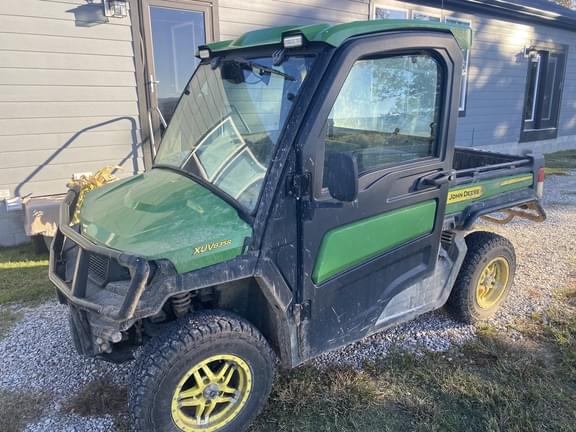 Image of John Deere XUV 835R Primary image