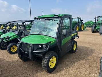 Main image John Deere XUV 835R