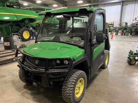 Image of John Deere XUV 835R equipment image 2