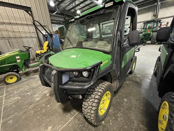 Image of John Deere XUV 835R Primary image