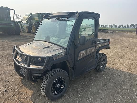 Image of John Deere XUV 835R Primary image