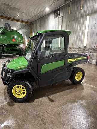 Image of John Deere XUV 835R equipment image 4