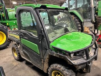 Main image John Deere XUV 835R