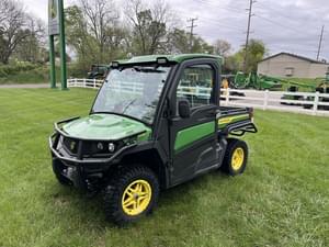2023 John Deere XUV 835R Image