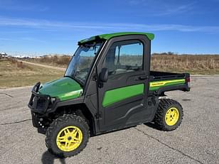 Main image John Deere XUV 835R