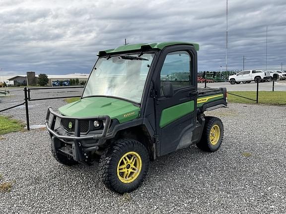 Image of John Deere XUV 835R Primary image