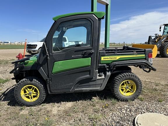 Image of John Deere XUV 835R equipment image 3