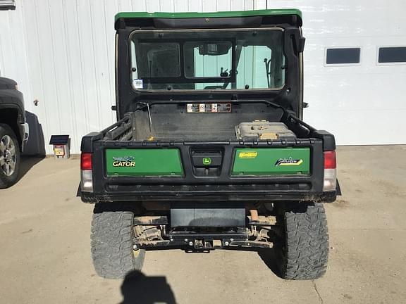 Image of John Deere XUV 835R equipment image 3