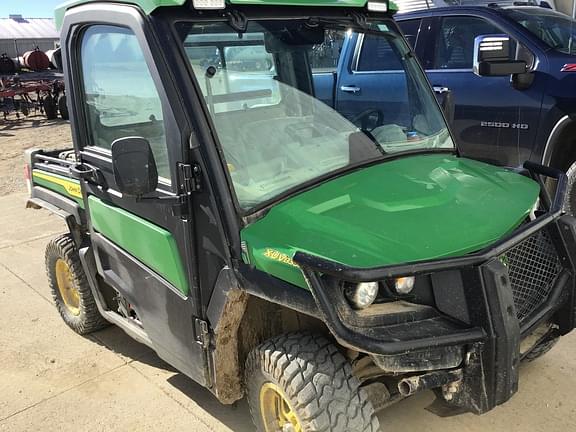 Image of John Deere XUV 835R equipment image 4