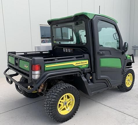 Image of John Deere XUV 835R equipment image 2