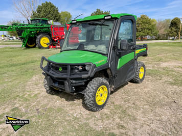 Main image John Deere XUV 835R