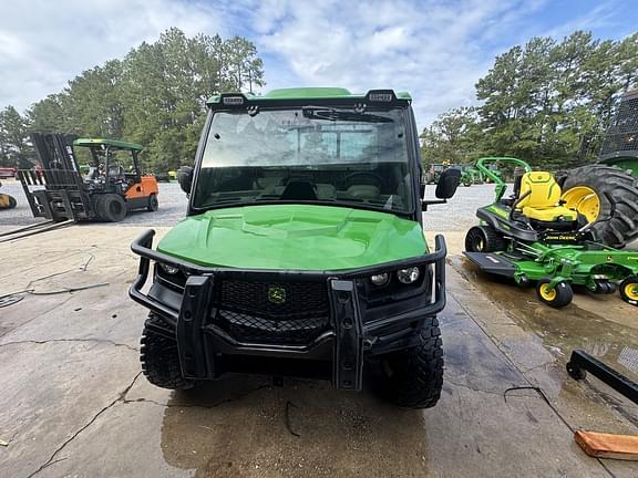 Image of John Deere XUV 835R equipment image 3