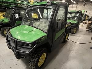 2023 John Deere XUV 835R Image