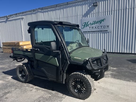 Image of John Deere XUV 835R equipment image 2