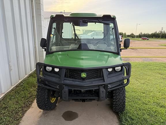 Image of John Deere XUV 835R Primary image