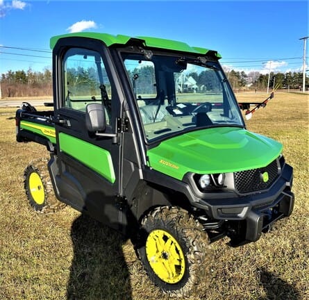 Main image John Deere XUV 835R