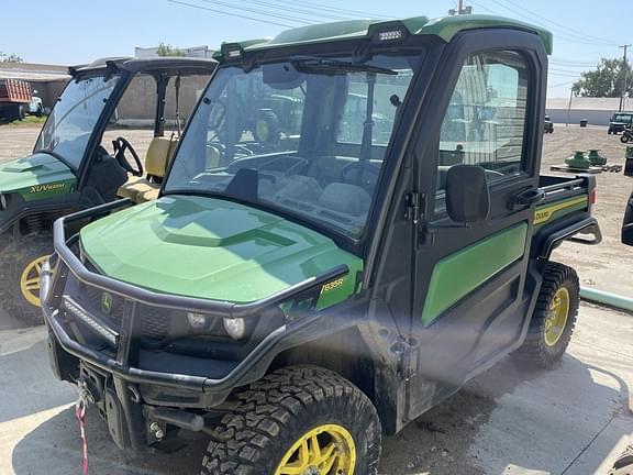 Image of John Deere XUV 835R Primary image