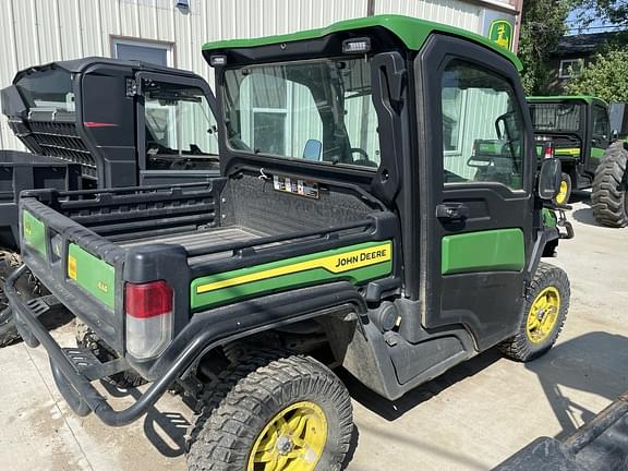 Image of John Deere XUV 835R equipment image 2