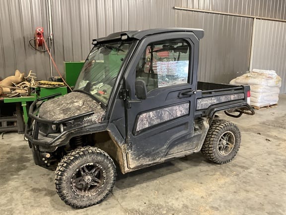 Main image John Deere XUV 835R