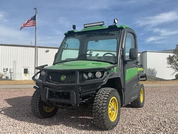 Main image John Deere XUV 835R