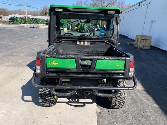 Image of John Deere XUV 835R equipment image 3