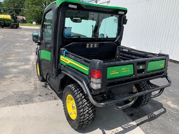 Image of John Deere XUV 835R equipment image 2