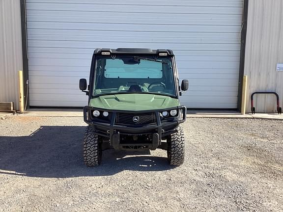 Image of John Deere XUV 835R equipment image 2