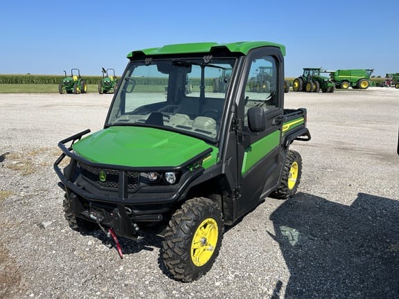 Main image John Deere XUV 835R