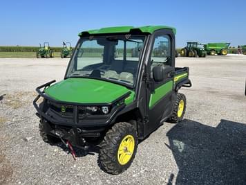 Main image John Deere XUV 835R