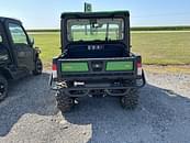 Thumbnail image John Deere XUV 835R 10