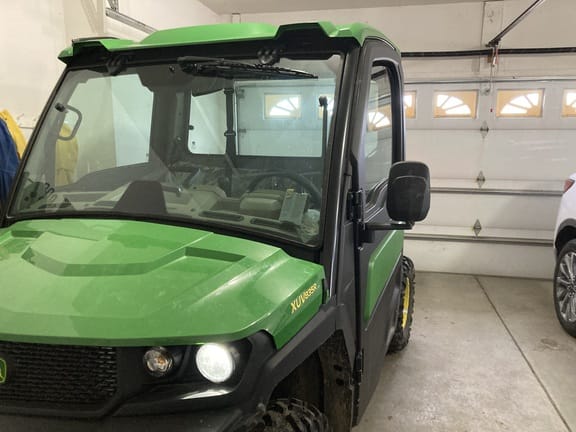 Main image John Deere XUV 835R