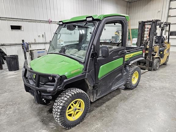 Image of John Deere XUV 835R Primary image