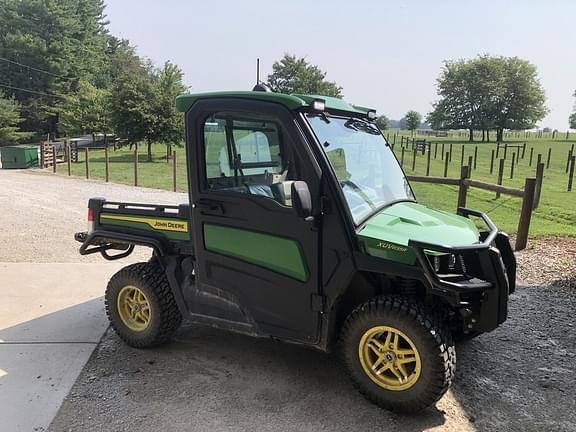 Image of John Deere XUV 835R Primary image