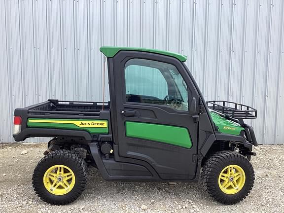 Image of John Deere XUV 835R equipment image 4