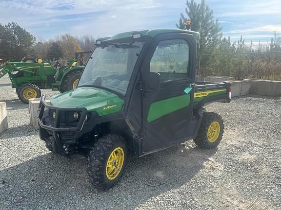 Image of John Deere XUV 835R Primary image