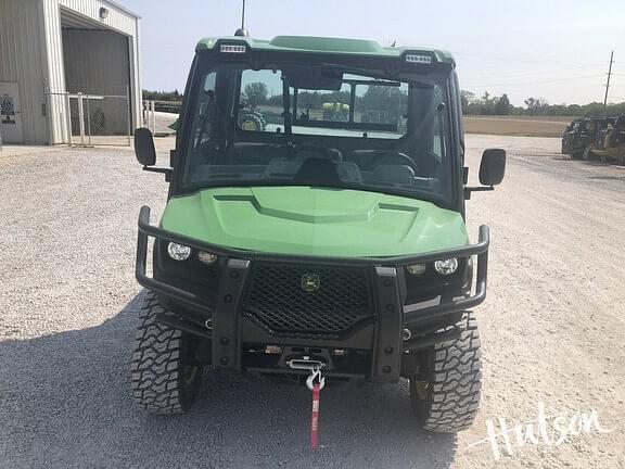 Image of John Deere XUV 835R equipment image 2