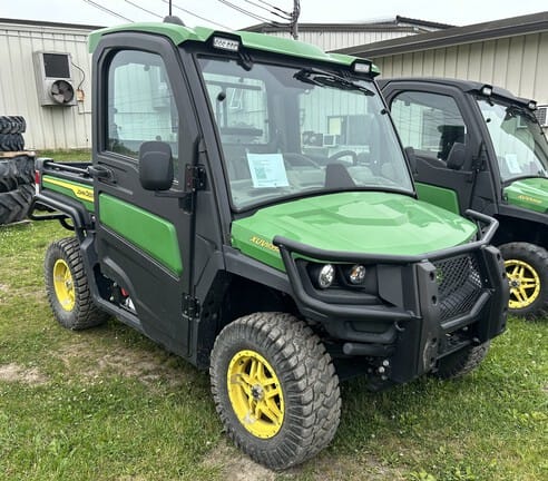 2023 John Deere XUV 835R Equipment Image0